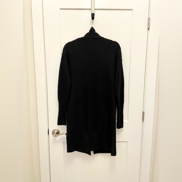 GAP Long Cardigan Sweater in Black (X-Small) - Picture 4 of 7